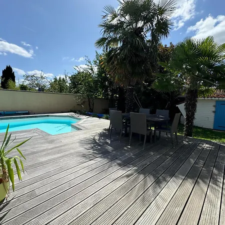 Villa L'eglantine - Piscine, Spa, Wifi, Parking