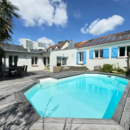 Villa L'eglantine - Piscine, Spa, Wifi, Parking Saint-Herblain